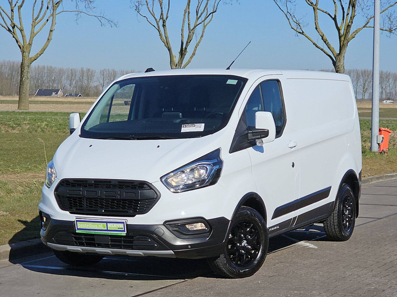 Ford Transit Custom L1H1 TRAIL-EDITION! - Kis furgon: 2 kép. Ford Transit Custom L1H1 TRAIL-EDITION! - Kis furgon: 2 kép.