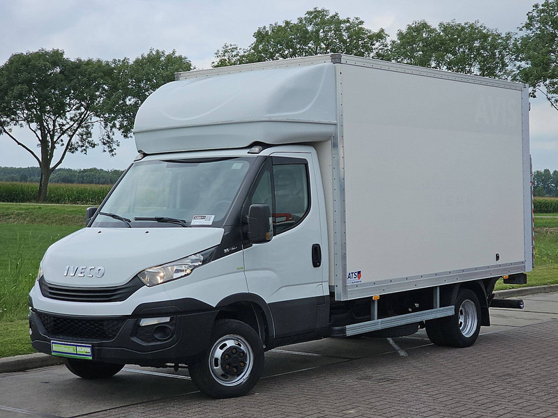 Iveco Daily 35C14 Bakwagen Laadklep! - Dobozos kisteherautó: 2 kép. Iveco Daily 35C14 Bakwagen Laadklep! - Dobozos kisteherautó: 2 kép.
