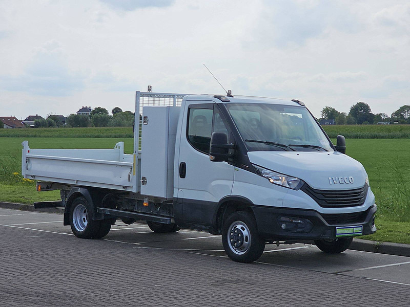Iveco Daily 35C16 3.0L Kipper Kist AC! - Billenőplatós kisteherautó: 5 kép. Iveco Daily 35C16 3.0L Kipper Kist AC! - Billenőplatós kisteherautó: 5 kép.