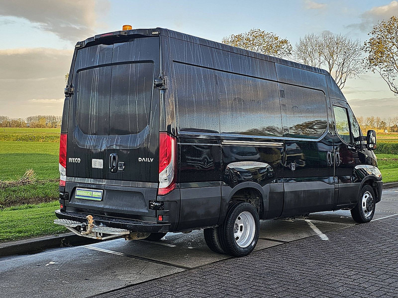 Iveco Daily 35C18 L2H2 3.0Ltr AC Euro6 - Furgon: 3 kép. Iveco Daily 35C18 L2H2 3.0Ltr AC Euro6 - Furgon: 3 kép.