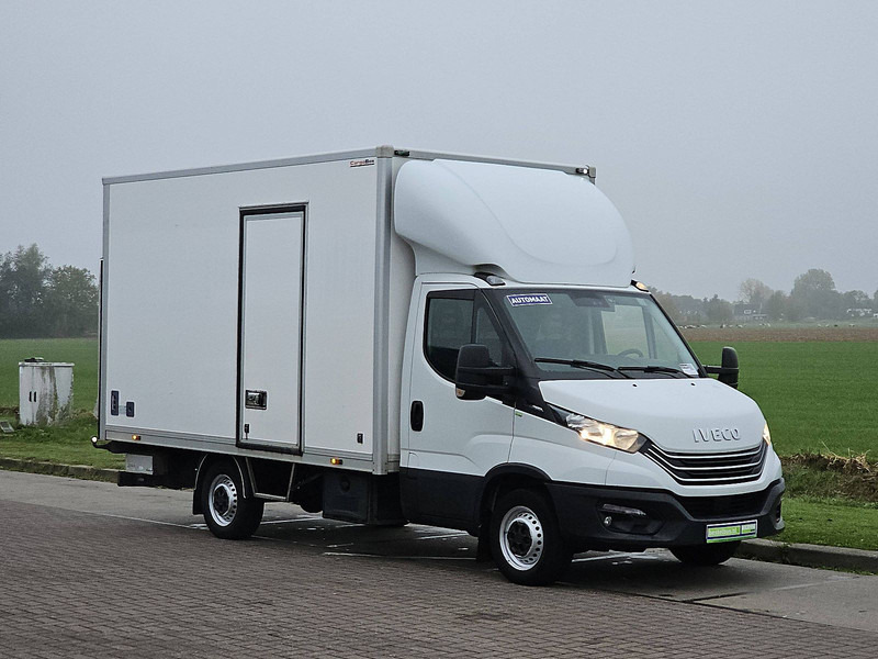 Iveco Daily 35S14 Bakwagen Laadklep! - Dobozos kisteherautó: 5 kép. Iveco Daily 35S14 Bakwagen Laadklep! - Dobozos kisteherautó: 5 kép.