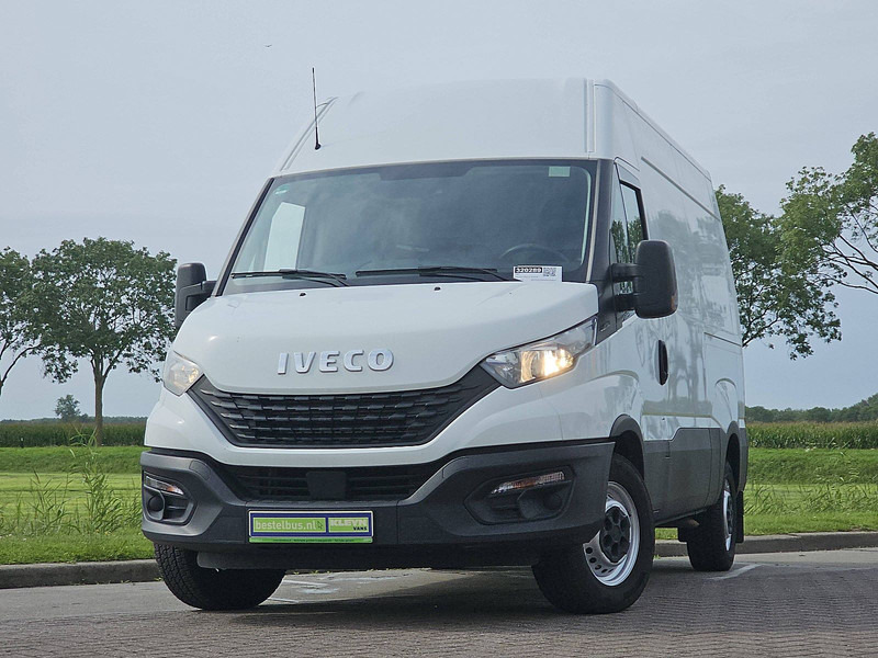 Iveco Daily 35S14 L1H2 Airco Euro6 - Furgon: 1 kép. Iveco Daily 35S14 L1H2 Airco Euro6 - Furgon: 1 kép.