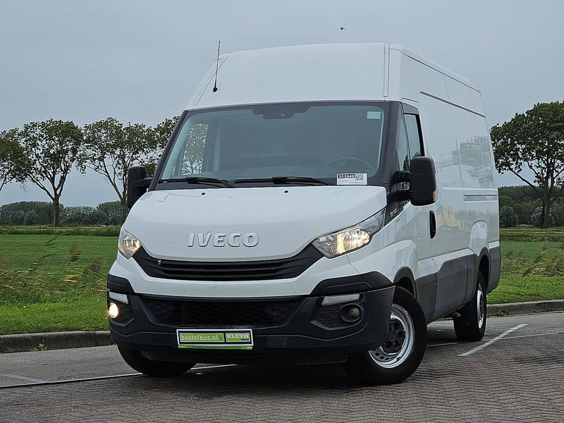 Iveco Daily 35S14 L2H2 Airco Euro6! - Furgon: 1 kép. Iveco Daily 35S14 L2H2 Airco Euro6! - Furgon: 1 kép.