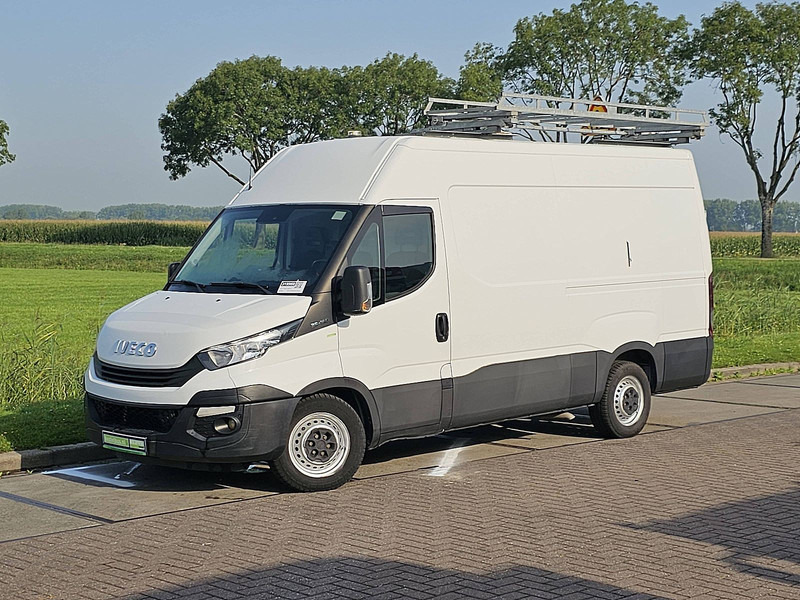Iveco Daily 35S14 L2H2 Imperiaal Euro6 - Furgon: 2 kép. Iveco Daily 35S14 L2H2 Imperiaal Euro6 - Furgon: 2 kép.