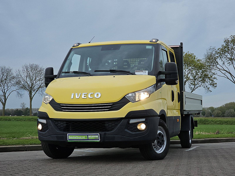 Iveco Daily 35S18 L4 ac automaat EURO6 - Platós kisteherautó: 1 kép. Iveco Daily 35S18 L4 ac automaat EURO6 - Platós kisteherautó: 1 kép.