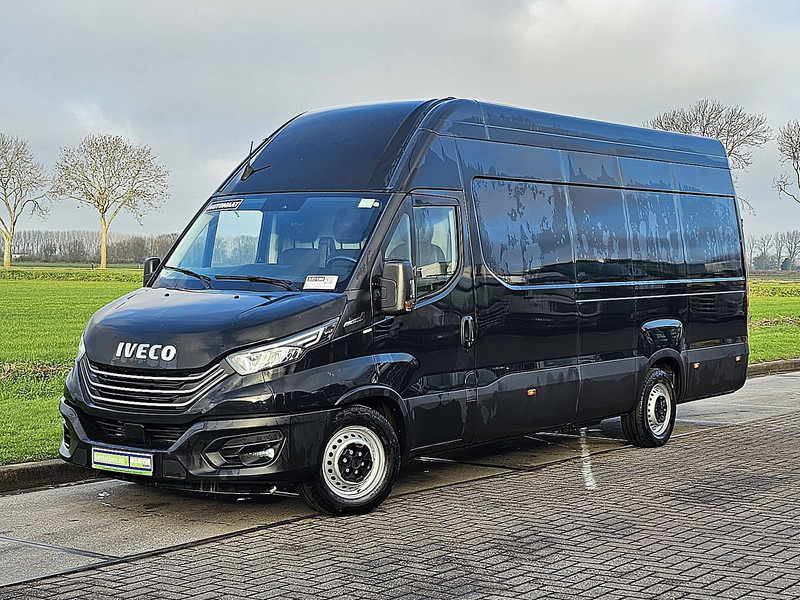 Iveco Daily 35S18 XL H3 FRIGO 3.0 ltr - Hűtős kisteherautó: 2 kép. Iveco Daily 35S18 XL H3 FRIGO 3.0 ltr - Hűtős kisteherautó: 2 kép.