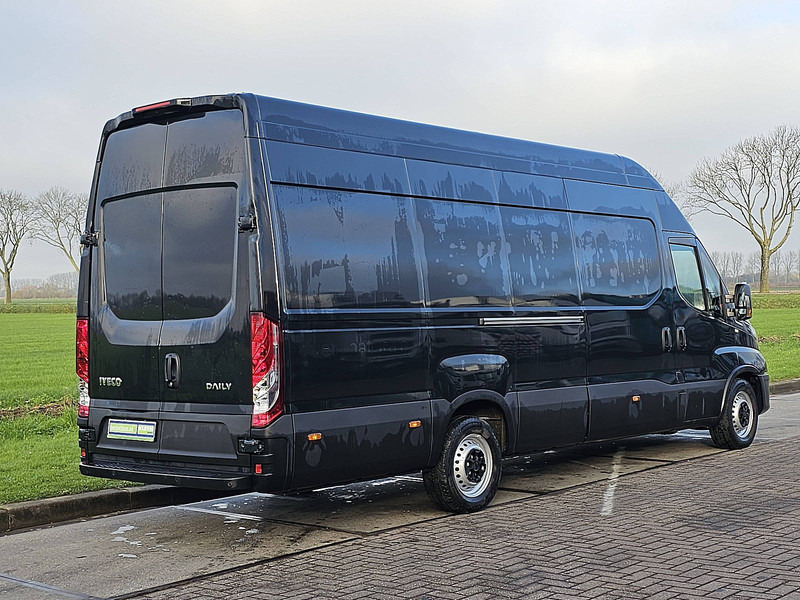 Iveco Daily 35S18 XL H3 FRIGO 3.0 ltr - Hűtős kisteherautó: 3 kép. Iveco Daily 35S18 XL H3 FRIGO 3.0 ltr - Hűtős kisteherautó: 3 kép.