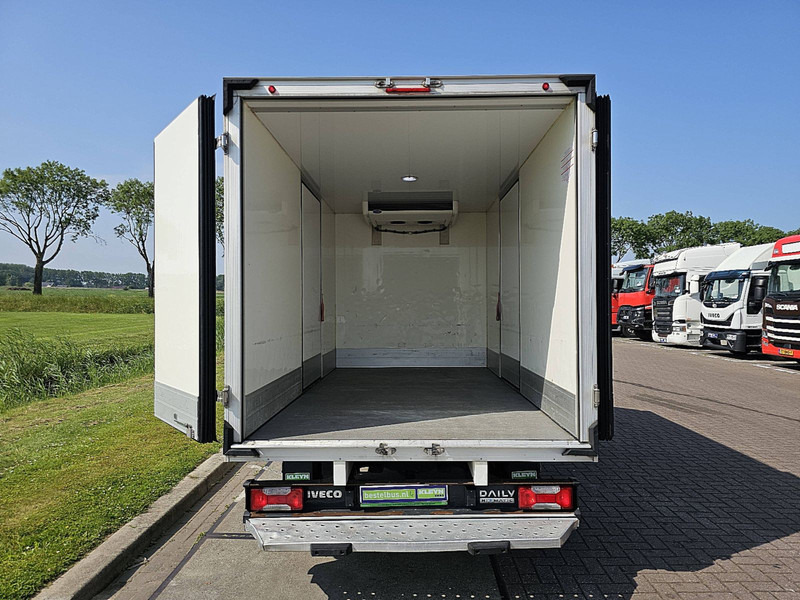Hűtős kisteherautó Iveco Daily 35S18 koelwagen EURO6: 11 kép.