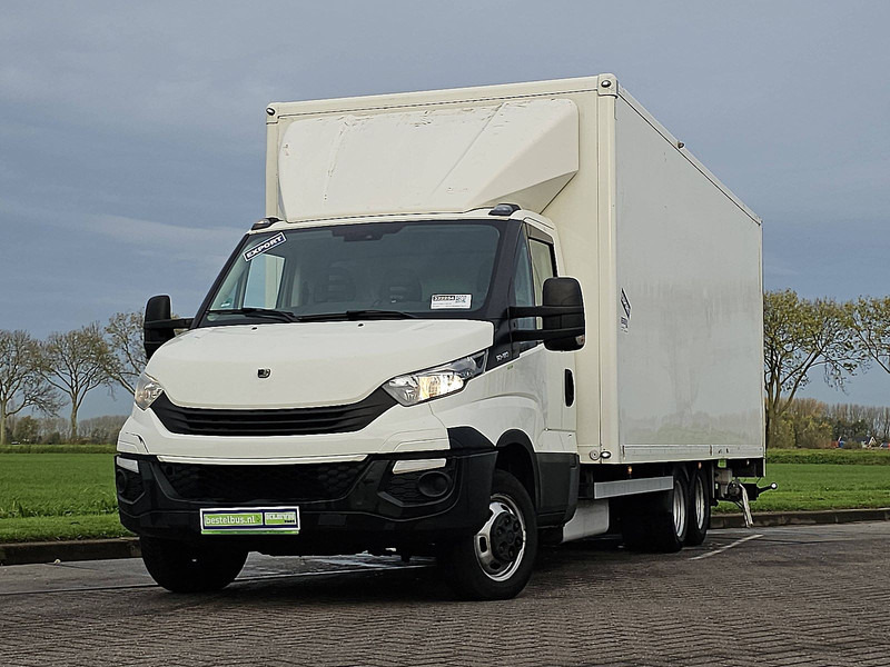 Iveco Daily 50C18 Clickstar EURO6 - Dobozos kisteherautó: 1 kép. Iveco Daily 50C18 Clickstar EURO6 - Dobozos kisteherautó: 1 kép.