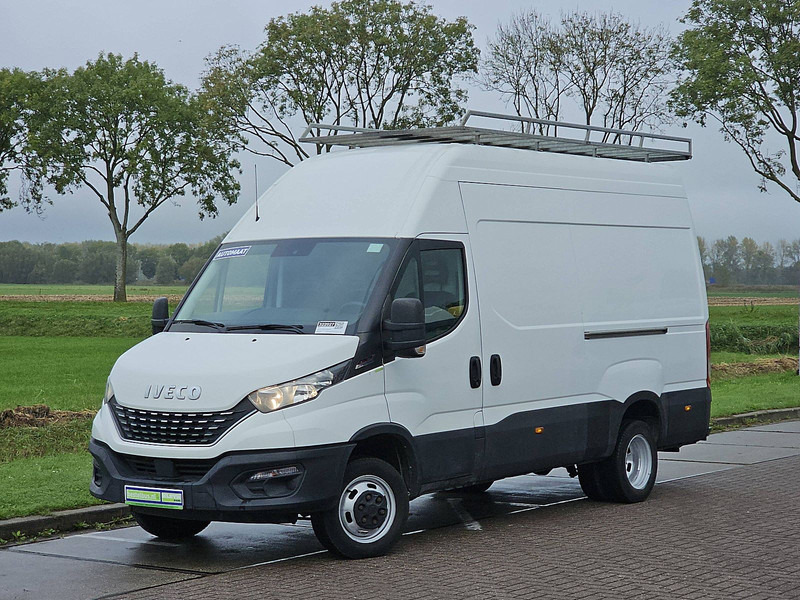 Iveco Daily 50C18 L2H3 3.0Ltr Automaat - Furgon: 2 kép. Iveco Daily 50C18 L2H3 3.0Ltr Automaat - Furgon: 2 kép.