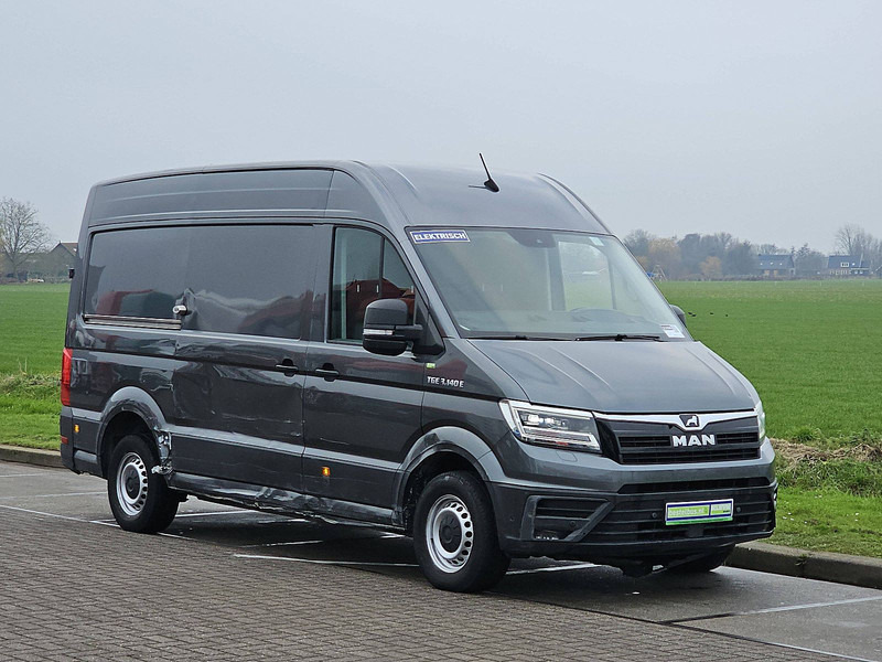 MAN E-TGE L3H3 35kWh LED Autom - Furgon, Elektromos kisteherautó: 5 kép. MAN E-TGE L3H3 35kWh LED Autom - Furgon, Elektromos kisteherautó: 5 kép.