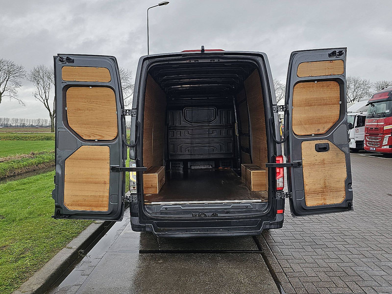 Furgon, Elektromos kisteherautó MAN E-TGE L3H3 35kWh LED Autom: 11 kép. Furgon, Elektromos kisteherautó MAN E-TGE L3H3 35kWh LED Autom: 11 kép.