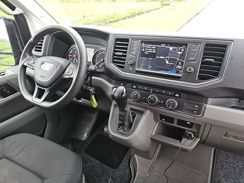 Furgon, Elektromos kisteherautó MAN E-TGE L3H3 35kWh LED Autom: 8 kép. Furgon, Elektromos kisteherautó MAN E-TGE L3H3 35kWh LED Autom: 8 kép.