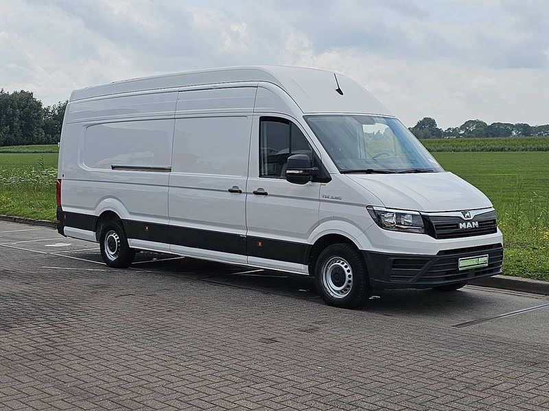 MAN TGE 3.180 L5H3 SUPERMAXI XXL! - Furgon: 5 kép. MAN TGE 3.180 L5H3 SUPERMAXI XXL! - Furgon: 5 kép.