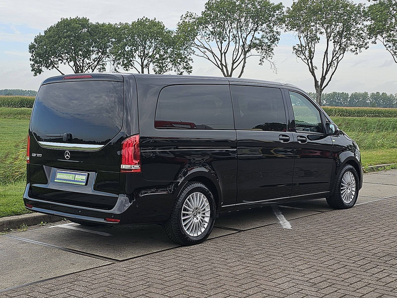 Mercedes-Benz EQV 300 L3 XL 8-Pers Mbux - Minibusz, Elektromos busz: 3 kép. Mercedes-Benz EQV 300 L3 XL 8-Pers Mbux - Minibusz, Elektromos busz: 3 kép.