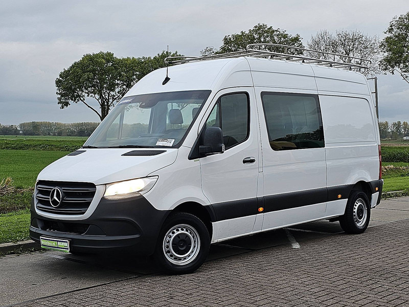 Mercedes-Benz Sprinter 211 L2H2 Dubbel Cabine! - Kis furgon: 2 kép. Mercedes-Benz Sprinter 211 L2H2 Dubbel Cabine! - Kis furgon: 2 kép.