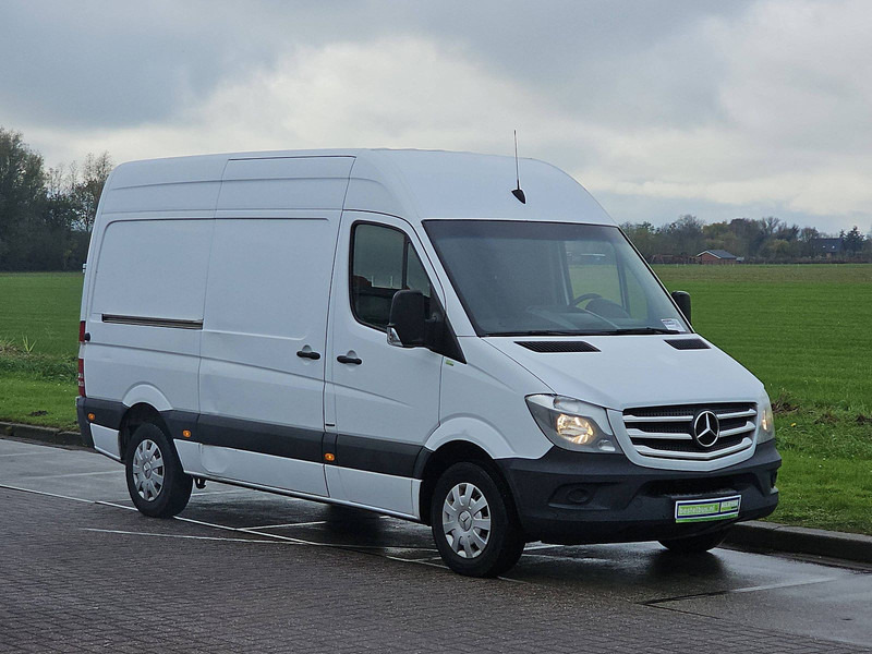 Mercedes-Benz Sprinter 216 L2H2 163Pk Euro6 AC! - Kis furgon: 5 kép. Mercedes-Benz Sprinter 216 L2H2 163Pk Euro6 AC! - Kis furgon: 5 kép.