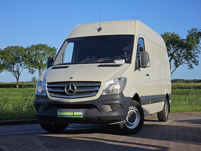 Mercedes-Benz Sprinter 311 L2H2 Airco Euro6! - Furgon: 1 kép. Mercedes-Benz Sprinter 311 L2H2 Airco Euro6! - Furgon: 1 kép.