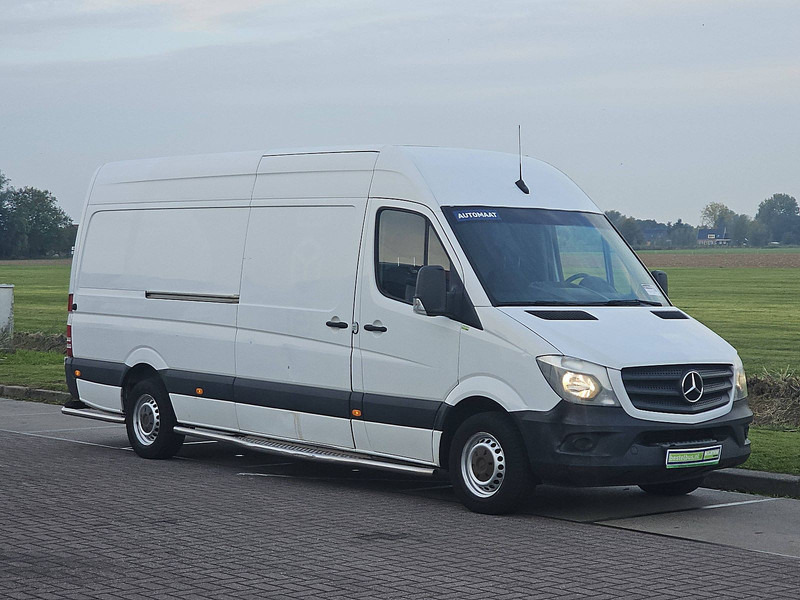 Mercedes-Benz Sprinter 311 L3H2 Post-Inrichting - Furgon: 5 kép. Mercedes-Benz Sprinter 311 L3H2 Post-Inrichting - Furgon: 5 kép.
