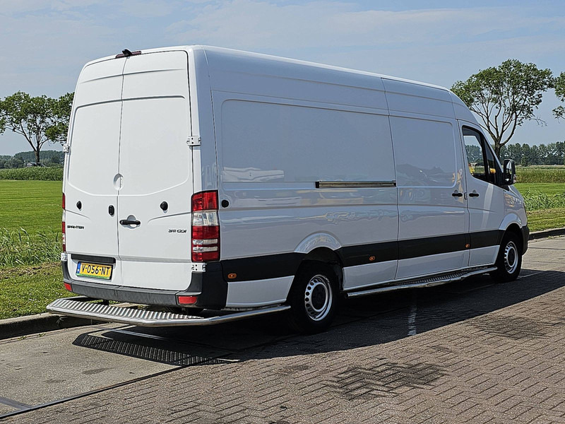 Mercedes-Benz Sprinter 311 L3H2 Post-Inrichting - Furgon: 3 kép. Mercedes-Benz Sprinter 311 L3H2 Post-Inrichting - Furgon: 3 kép.