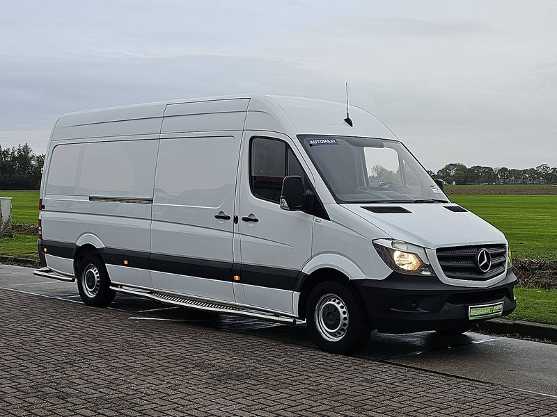 Mercedes-Benz Sprinter 311 L3H2 Post-Inrichting - Furgon: 5 kép. Mercedes-Benz Sprinter 311 L3H2 Post-Inrichting - Furgon: 5 kép.