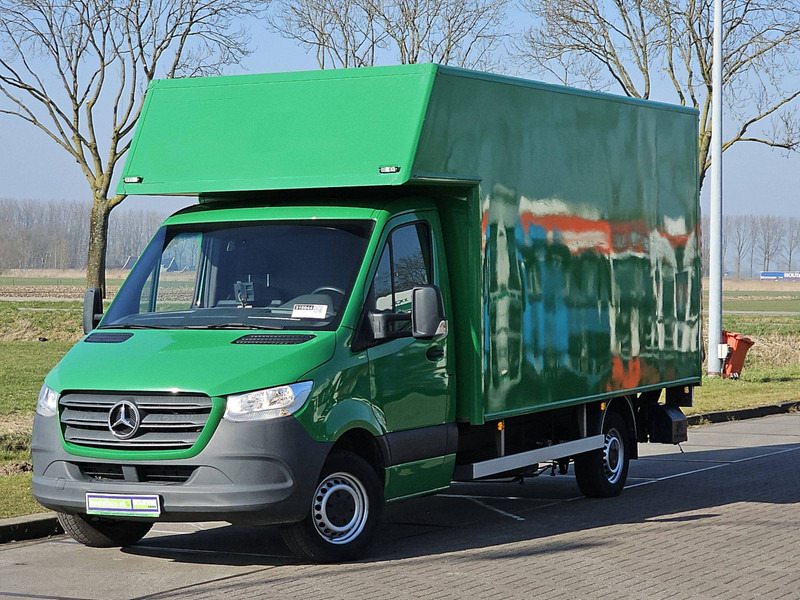 Mercedes-Benz Sprinter 314 Bakwagen Laadklep! - Dobozos kisteherautó: 2 kép. Mercedes-Benz Sprinter 314 Bakwagen Laadklep! - Dobozos kisteherautó: 2 kép.