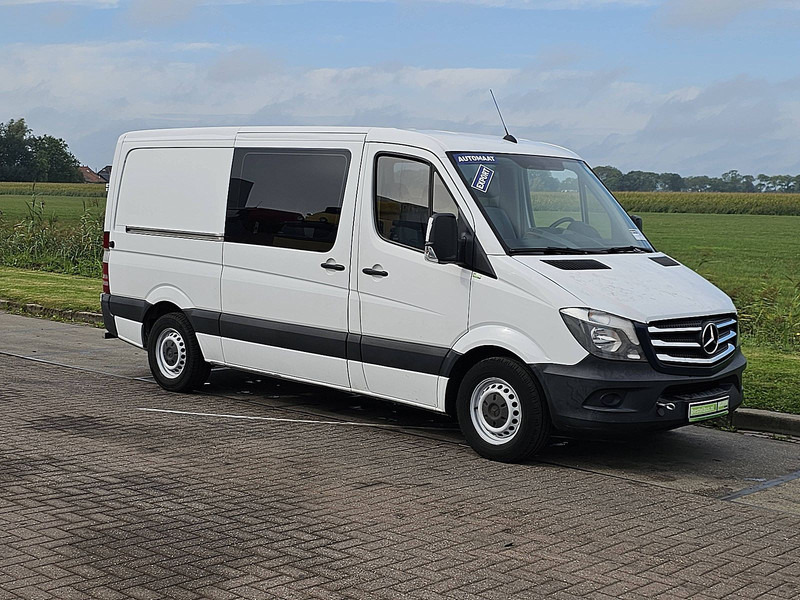 Mercedes-Benz Sprinter 314 EXPORT ac 9 pers - Minibusz, Kisbusz: 5 kép. Mercedes-Benz Sprinter 314 EXPORT ac 9 pers - Minibusz, Kisbusz: 5 kép.