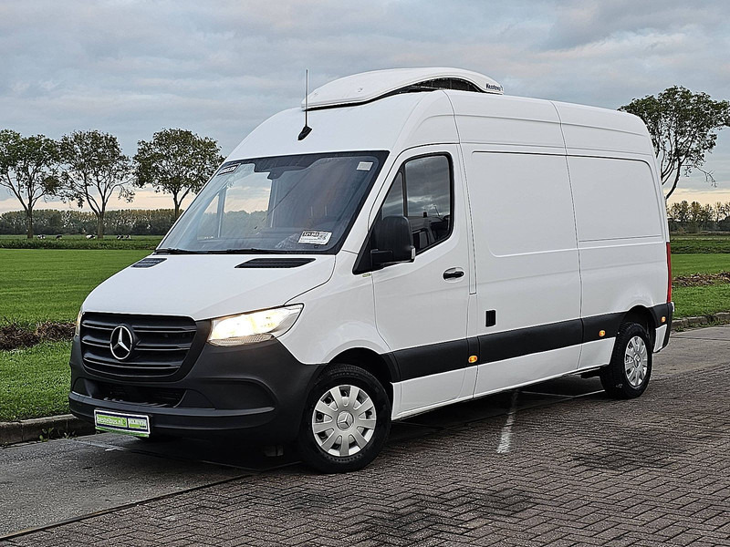 Mercedes-Benz Sprinter 314 Kerstner-Koelwagen ! - Hűtős kisteherautó: 2 kép. Mercedes-Benz Sprinter 314 Kerstner-Koelwagen ! - Hűtős kisteherautó: 2 kép.