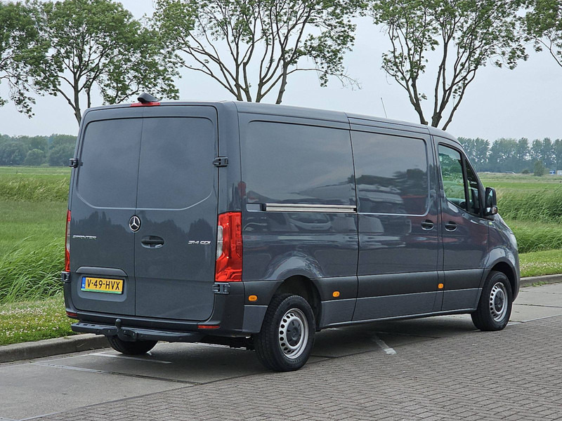 Mercedes-Benz Sprinter 314 L2H1 Mbux Trekhaak! - Furgon: 3 kép. Mercedes-Benz Sprinter 314 L2H1 Mbux Trekhaak! - Furgon: 3 kép.