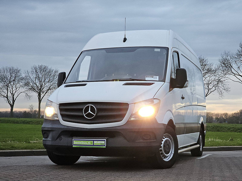 Mercedes-Benz Sprinter 314 L2H2 Euro6 Trekhaak! - Furgon: 1 kép. Mercedes-Benz Sprinter 314 L2H2 Euro6 Trekhaak! - Furgon: 1 kép.