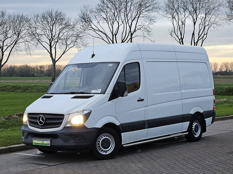 Mercedes-Benz Sprinter 314 L2H2 Euro6 Trekhaak! - Furgon: 2 kép. Mercedes-Benz Sprinter 314 L2H2 Euro6 Trekhaak! - Furgon: 2 kép.