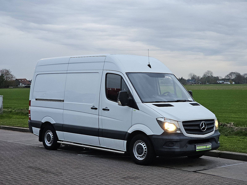 Mercedes-Benz Sprinter 314 L2H2 Euro6 Trekhaak! - Furgon: 5 kép. Mercedes-Benz Sprinter 314 L2H2 Euro6 Trekhaak! - Furgon: 5 kép.