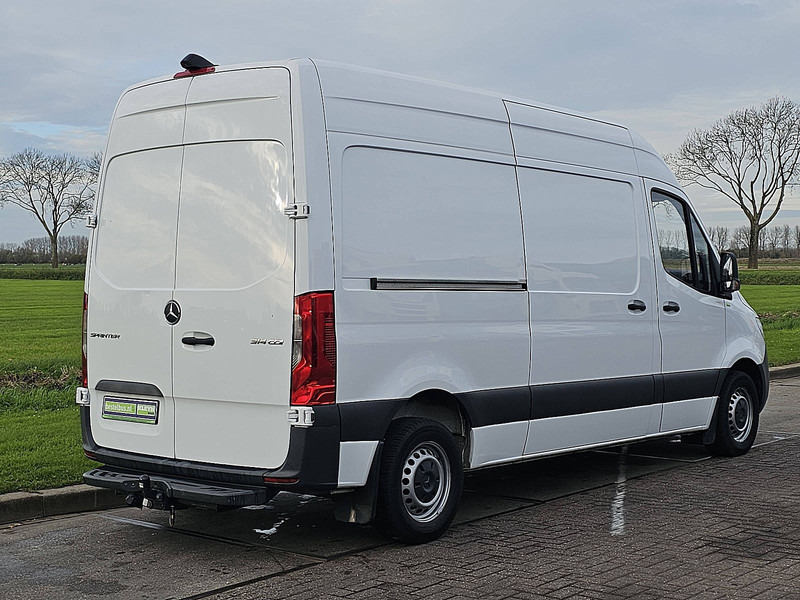 Mercedes-Benz Sprinter 314 L2H2 Mbux Automaat! - Furgon: 3 kép. Mercedes-Benz Sprinter 314 L2H2 Mbux Automaat! - Furgon: 3 kép.