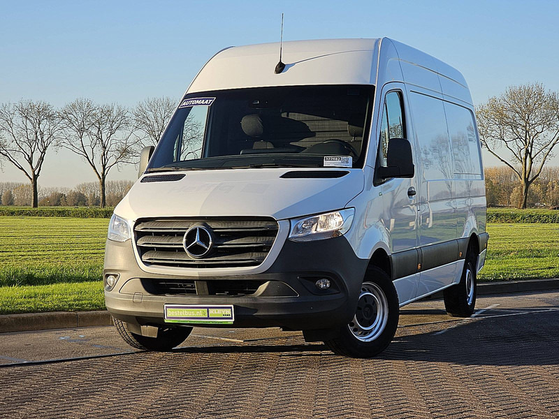 Mercedes-Benz Sprinter 314 L2H2 RWD Mbux Autom! - Furgon: 1 kép. Mercedes-Benz Sprinter 314 L2H2 RWD Mbux Autom! - Furgon: 1 kép.