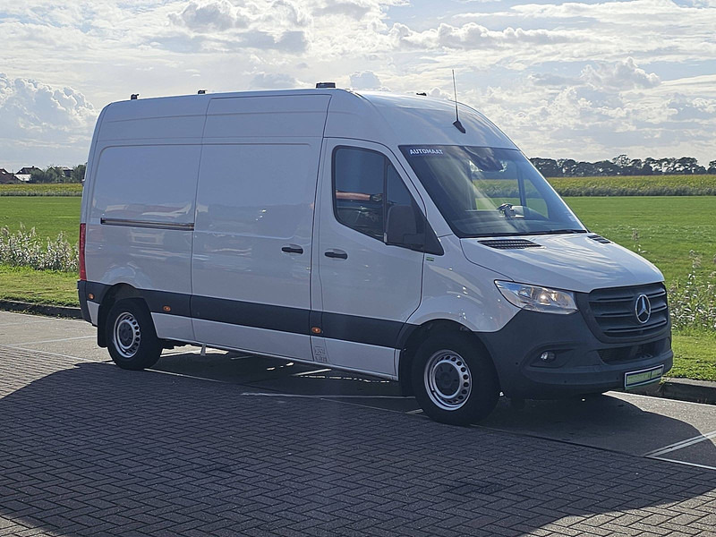 Mercedes-Benz Sprinter 314 ac automaat EURO6 - Furgon: 5 kép. Mercedes-Benz Sprinter 314 ac automaat EURO6 - Furgon: 5 kép.