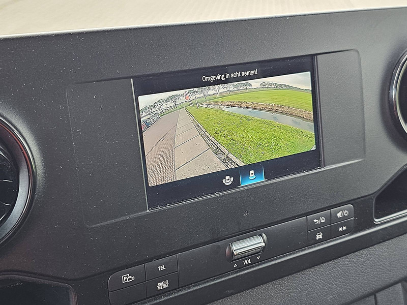 Dobozos kisteherautó Mercedes-Benz Sprinter 315 Bakwagen Laadklep!: 13 kép.