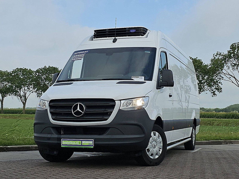 Mercedes-Benz Sprinter 315 L3H2 Koeling Vriezer - Hűtős kisteherautó: 1 kép. Mercedes-Benz Sprinter 315 L3H2 Koeling Vriezer - Hűtős kisteherautó: 1 kép.