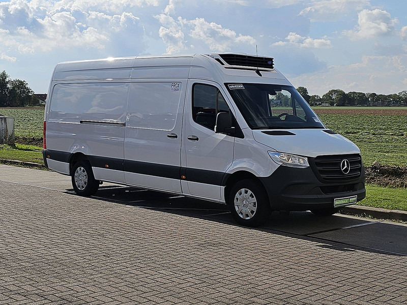 Mercedes-Benz Sprinter 315 L3H2 Maxi Koelwagen! - Hűtős kisteherautó: 5 kép. Mercedes-Benz Sprinter 315 L3H2 Maxi Koelwagen! - Hűtős kisteherautó: 5 kép.