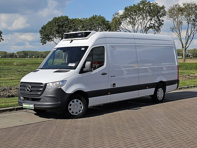 Mercedes-Benz Sprinter 315 L3H2 Maxi Koelwagen! - Hűtős kisteherautó: 2 kép. Mercedes-Benz Sprinter 315 L3H2 Maxi Koelwagen! - Hűtős kisteherautó: 2 kép.