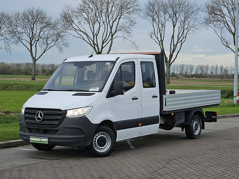 Mercedes-Benz Sprinter 315 Open-Laadbak 3.5TAHG - Platós kisteherautó: 2 kép. Mercedes-Benz Sprinter 315 Open-Laadbak 3.5TAHG - Platós kisteherautó: 2 kép.