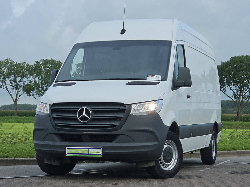 Mercedes-Benz Sprinter 316 CDI L2H2 3.5 ton AHW - Furgon: 1 kép. Mercedes-Benz Sprinter 316 CDI L2H2 3.5 ton AHW - Furgon: 1 kép.
