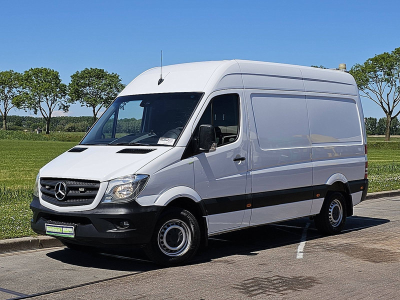 Mercedes-Benz Sprinter 316 L2H2 3.5T-Trekhaak! - Furgon: 2 kép. Mercedes-Benz Sprinter 316 L2H2 3.5T-Trekhaak! - Furgon: 2 kép.