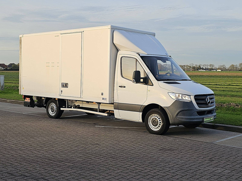 Mercedes-Benz Sprinter 316 ac EURO6 - Dobozos kisteherautó: 5 kép. Mercedes-Benz Sprinter 316 ac EURO6 - Dobozos kisteherautó: 5 kép.
