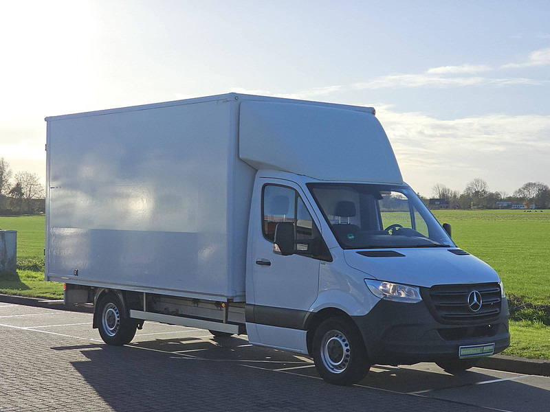Mercedes-Benz Sprinter 316 ac EURO6 - Dobozos kisteherautó: 5 kép. Mercedes-Benz Sprinter 316 ac EURO6 - Dobozos kisteherautó: 5 kép.
