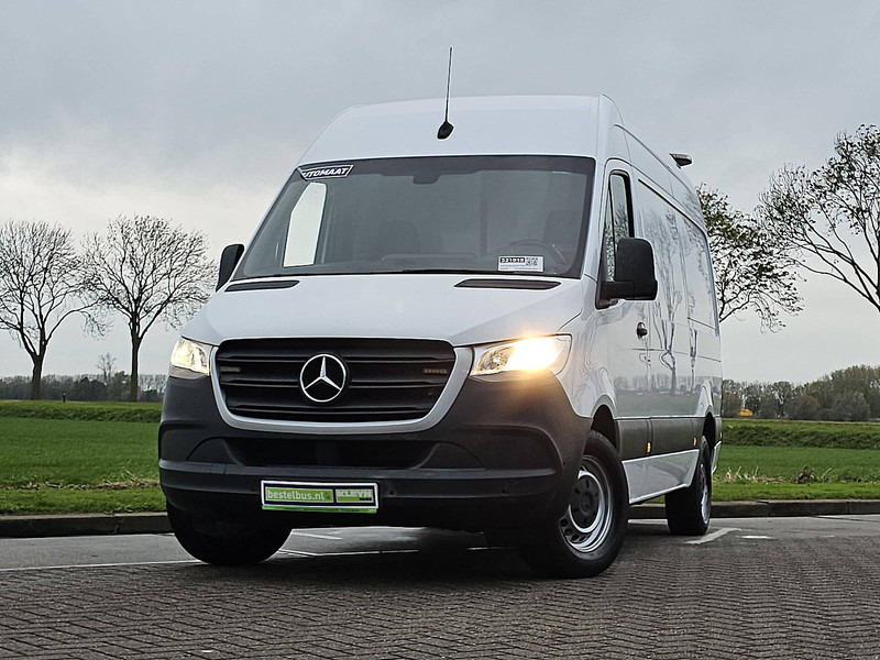 Mercedes-Benz Sprinter 316 ac automaat EURO6 - Furgon: 1 kép. Mercedes-Benz Sprinter 316 ac automaat EURO6 - Furgon: 1 kép.