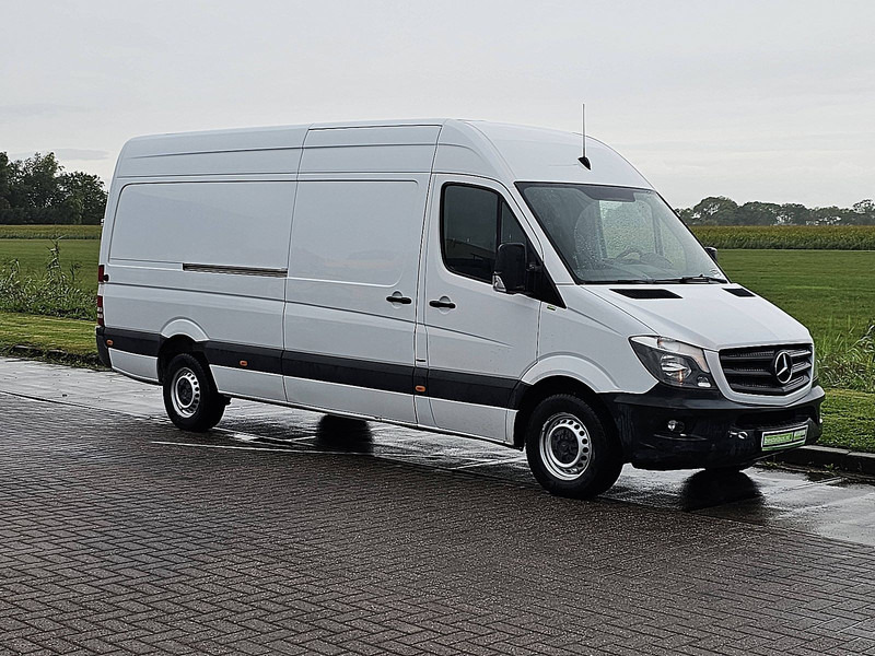 Mercedes-Benz Sprinter 316 ac cruise EURO6 - Furgon: 5 kép. Mercedes-Benz Sprinter 316 ac cruise EURO6 - Furgon: 5 kép.