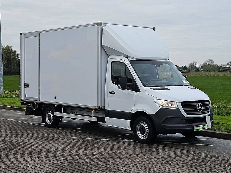 Mercedes-Benz Sprinter 317 ac automaat EURO6 - Dobozos kisteherautó: 5 kép. Mercedes-Benz Sprinter 317 ac automaat EURO6 - Dobozos kisteherautó: 5 kép.
