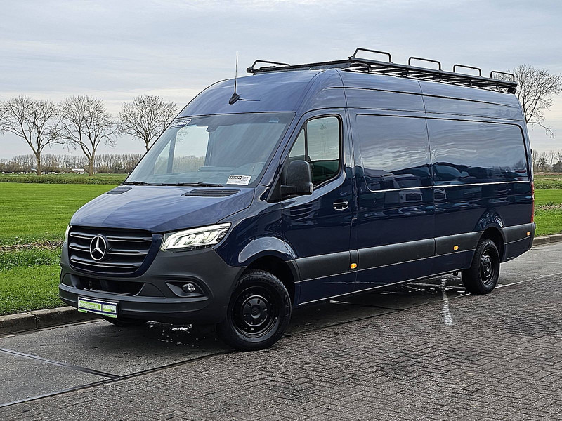Mercedes-Benz Sprinter 317 ac automaat EURO6 - Furgon: 2 kép. Mercedes-Benz Sprinter 317 ac automaat EURO6 - Furgon: 2 kép.