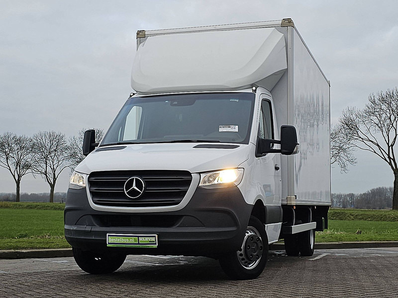 Mercedes-Benz Sprinter 515 Bakwagen Laadklep! - Dobozos kisteherautó: 1 kép. Mercedes-Benz Sprinter 515 Bakwagen Laadklep! - Dobozos kisteherautó: 1 kép.