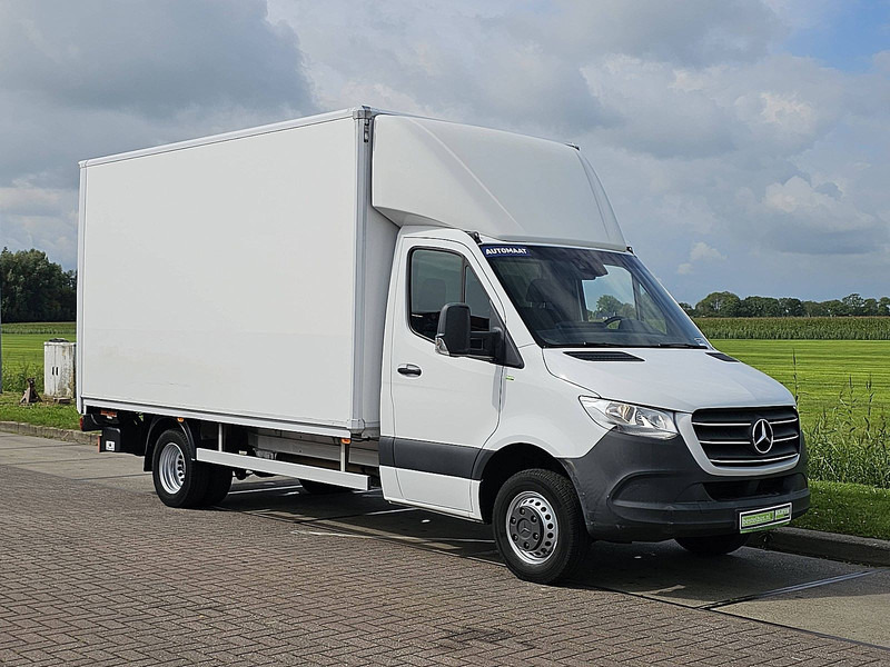 Mercedes-Benz Sprinter 516 ac automaat EURO6 - Dobozos kisteherautó: 5 kép. Mercedes-Benz Sprinter 516 ac automaat EURO6 - Dobozos kisteherautó: 5 kép.